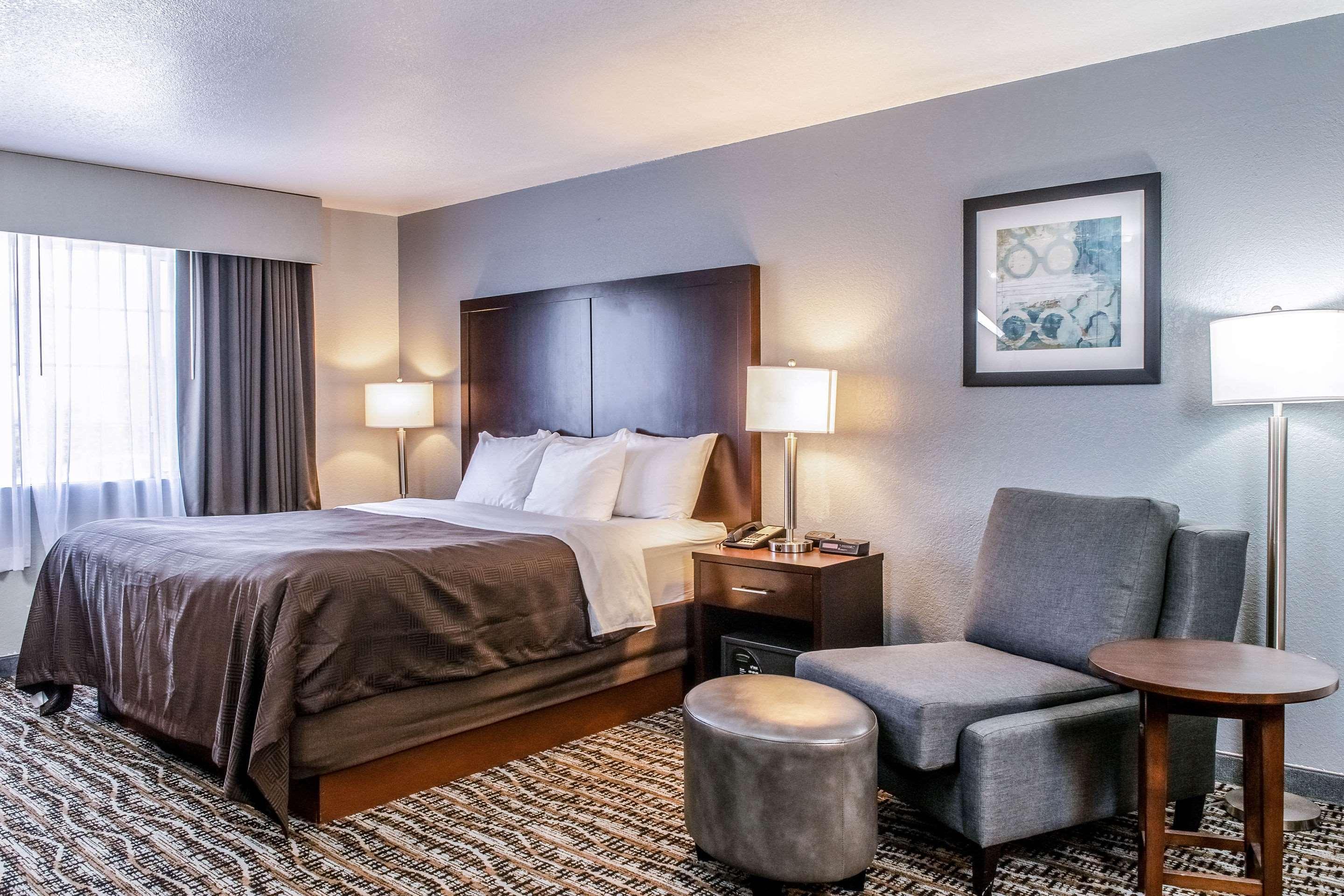 Clarion Hotel By Humboldt Bay Юрика Екстериор снимка