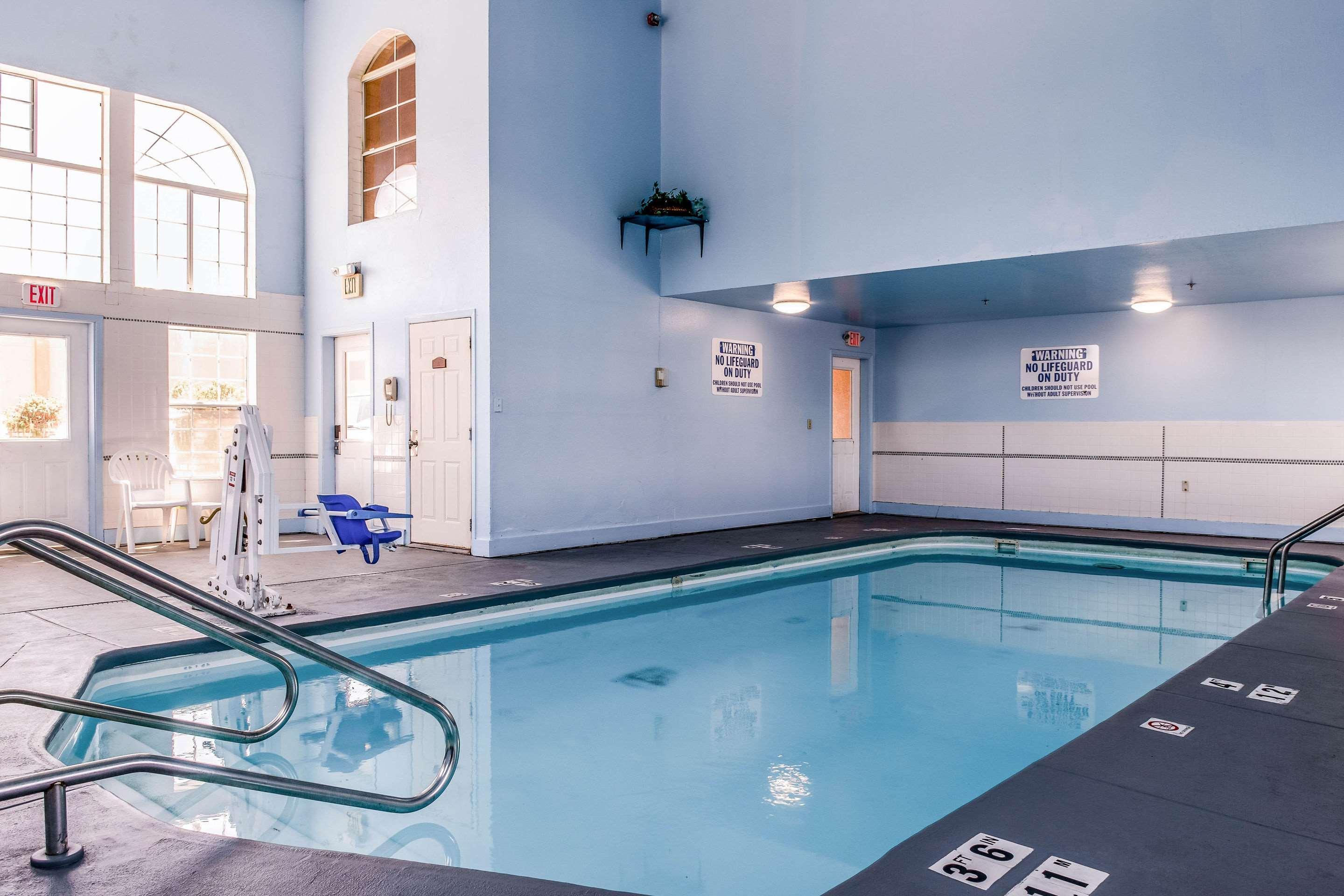 Clarion Hotel By Humboldt Bay Юрика Екстериор снимка