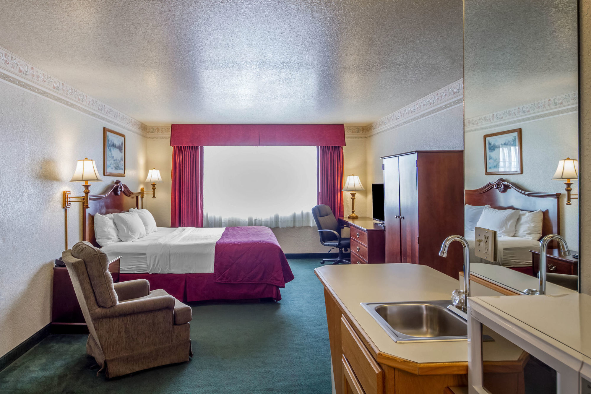 Clarion Hotel By Humboldt Bay Юрика Стая снимка