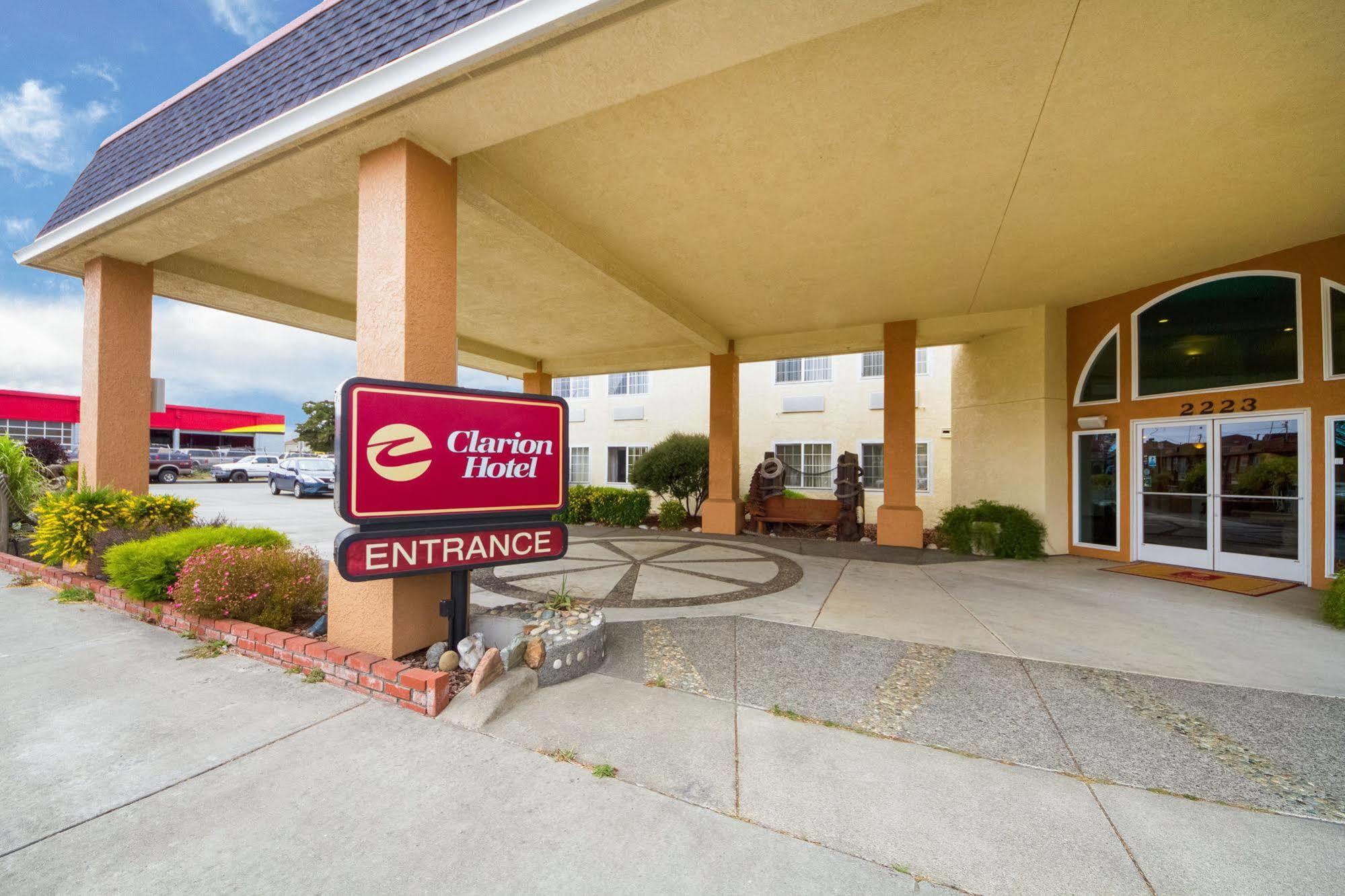 Clarion Hotel By Humboldt Bay Юрика Екстериор снимка