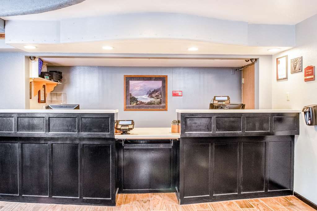Clarion Hotel By Humboldt Bay Юрика Интериор снимка