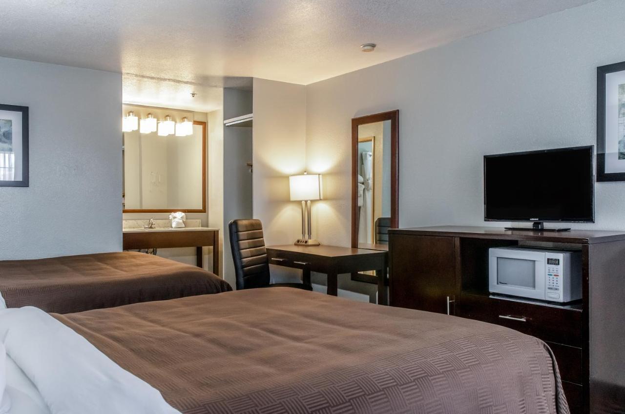 Clarion Hotel By Humboldt Bay Юрика Екстериор снимка
